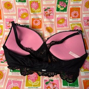Sexy PINK by VS wireless push-up